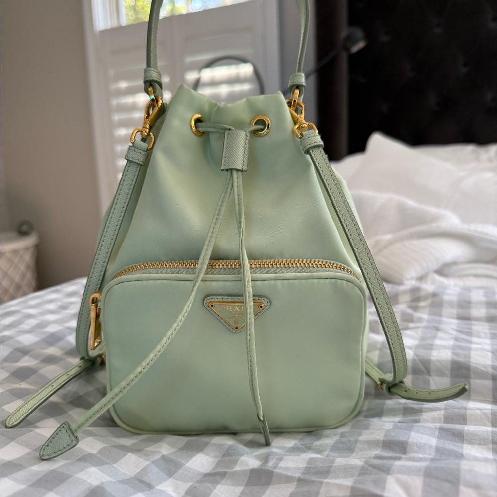 Prada Duet Re-Nylon Bucket shoulder bag